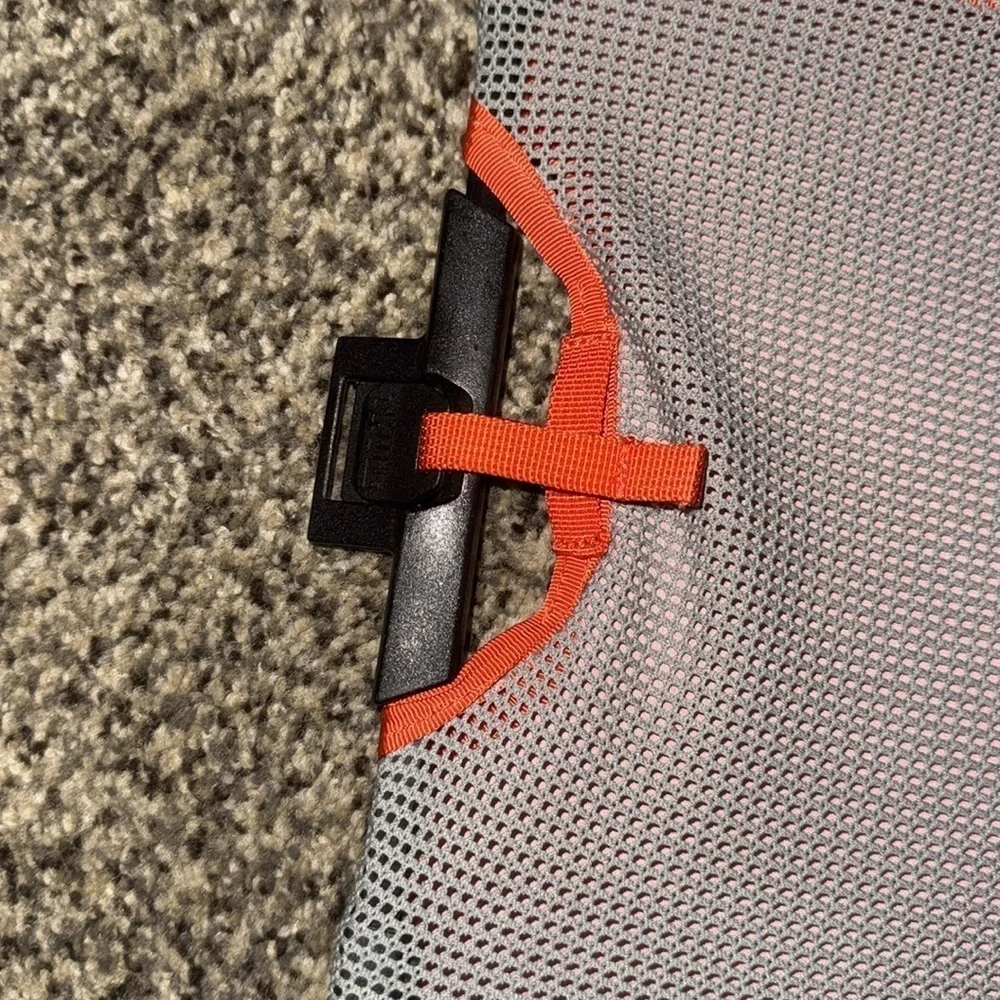 Thule Gray and Orange Pocket for Thule Suit Case. Excellent used condition